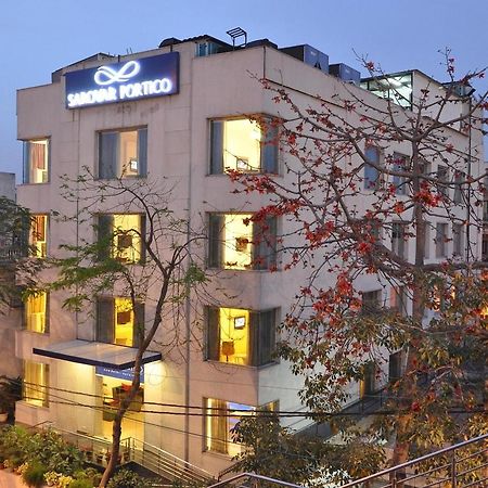 Sarovar Portico Naraina, Hotel Nowe Delhi Zewnętrze zdjęcie