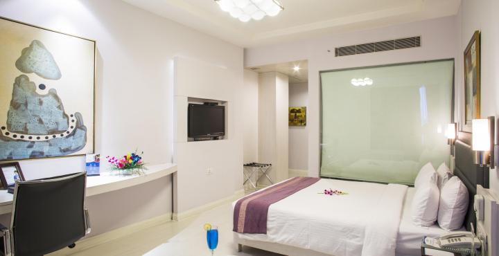 Sarovar Portico Naraina, Hotel Nowe Delhi Zewnętrze zdjęcie